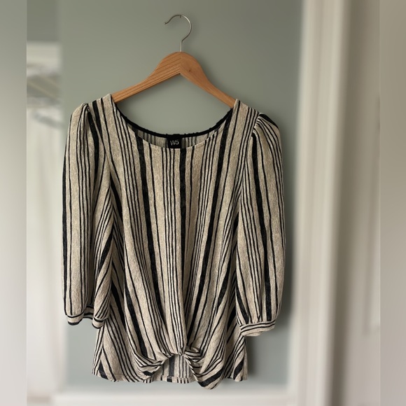 W5 Long sleeve - twist front - black white stripe - Medium - Picture 2 of 4